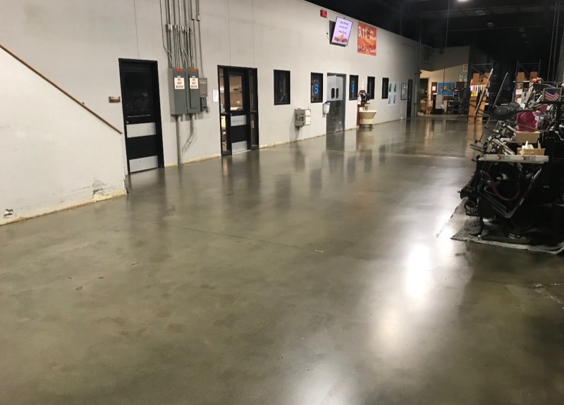 Large commercial epoxy floor Kansas City warehouse